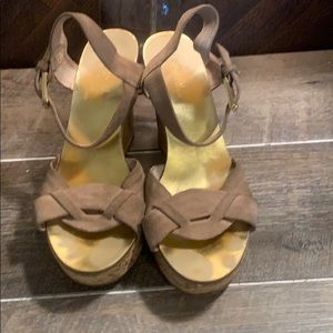 Super cute Michael michael Kors wedges (7)